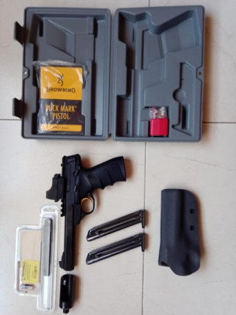 Ante todo, un saludo al foro!

Vendo esta archiconocida pistola del .22lr en perfecto estado de funcionamiento, 02