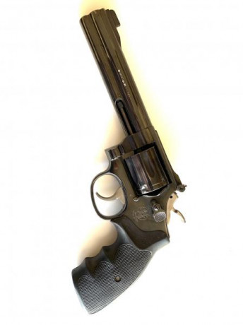 Se vende este revólver legendario por su precisión y fiabilidad usado siempre con municion comercial wadcutter 02