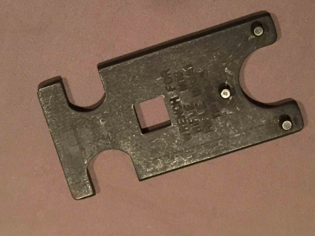 TODO VENDIDO

*VENDIDA Asa de transporte con alza de puntería, impecable 20 euros, mas 5 portes península 21