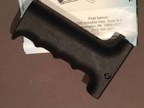 TODO VENDIDO¡¡¡
Se vende material AR15 y similar:
*VENDIDO Empuñadura pistolete con bípode integrado, 01