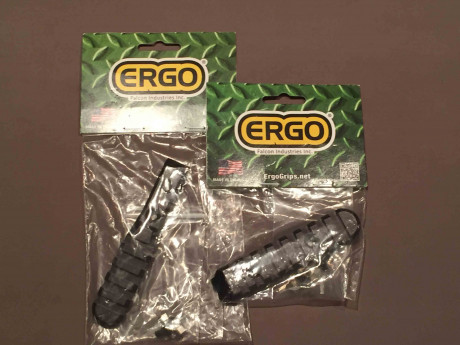 Se vende material AR15 y similar:
*Rail Picatinny TDI ARMSx2, 10 euros más 5 portes península
*VENDIDO 02