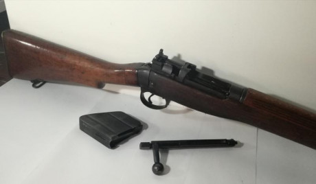 Vendo fusil en perfecto estado de funcionamiento (NO inutilizado). Arma en servicio del ejército británico 02