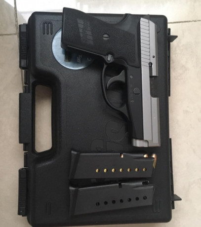 Hola, se vende sig sauer p239 bitono con 100 disparos como mucho, se adjunta de cargador de repuesto y 02