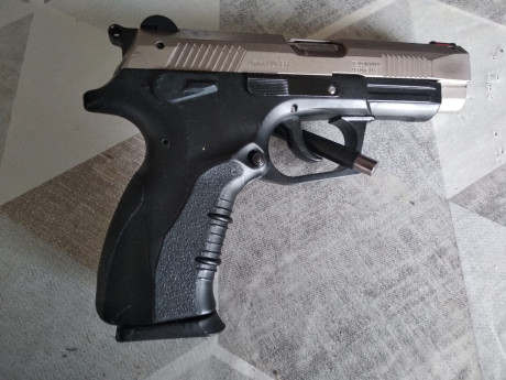 Vendo: Pistola; Grand power k100 de 9mm
Esta nueva

Precio:250€ + PORTES

Teléfono; 664 381 999 Miguel 00