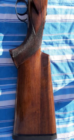 buenas, se vende esta escopeta en muy buen estado y muy ajustada
75 o 76 cm de cañon y 1 y 2 estrellas.
750€
 00