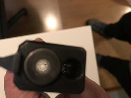 Vendo Sako Triace con dos carros, 22 y 32. Se vende por 500 euros, solo tiene una pega, la empuñadura 40