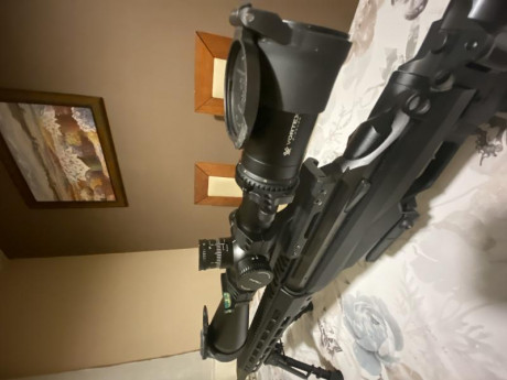 Vendo visor Vortex Viper HS-T 6-24x50, retícula VMR-1 (MRDA)con montura vortex CM-202=90€, tapas también 01