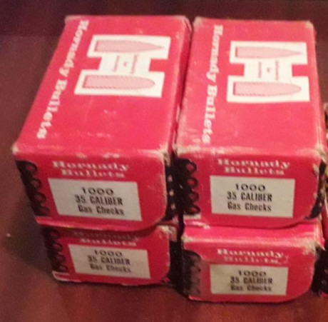 Buenas vendo 4000 gas chek del calibre 35 se encuentran en la provincia de leon se venden en 100€ 00