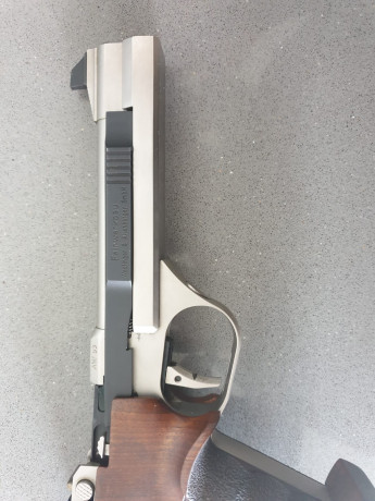 Vendo Fein. con muy pocos tiros .
Esta impecable .se puede ver y provar en castellon.
la vendo porque 02