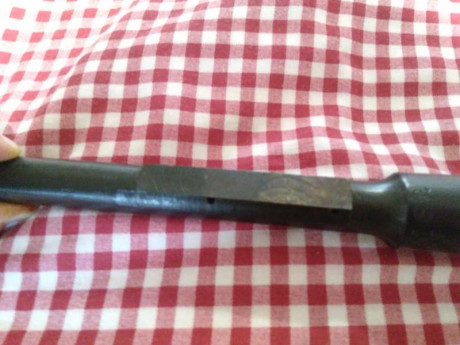 Hola
Dejo aquí este pequeño reportaje fotográfico de cómo he sustituido el alza trasera por un rail para 00