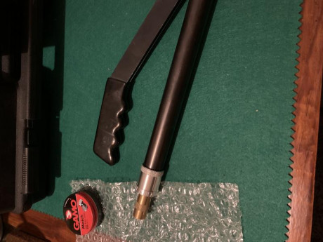 Pues eso, estudiaría comprar el ME 38 Magnum sistema BACS o Brocock de 5 tiros. 
Sólo me interesa el del 101