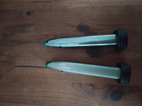 Vendo dos cargadores Sps 9/38 
Los vendo por cambio de modalidad. 

Los dos por 120€ portes incluidos.

Regalo 01