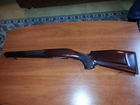 Buenos días.

Pongo en venta una magnifica culata artesana, hecha a propósito para el rifle Schmidt Rubin 00