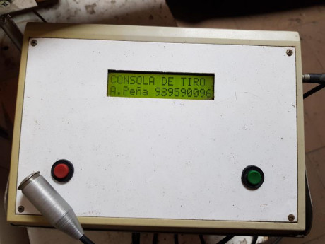 Vendo maquina de entrenamiento con dianas reducidas para 10 metros, maquina de tiempos y motor de giro 01