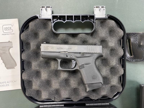 Pistola Glock 43 con dos años de antigüedad.
Se vende para comprar otra pistola. Tiene 300 tiros.
Se vende 01