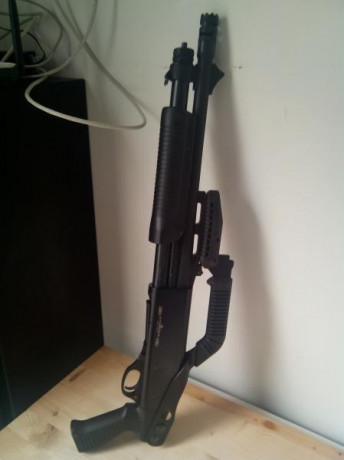 Culata plegable para escopeta táctica Stinger RXT 1206 Táctical Defender.
Se puede usar con la culata 10