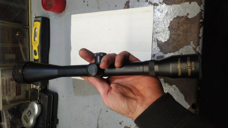 se vende un visor nikkon stirling 24*44 de la vieja escuela fabricado en Japon con paralelaje frontal 01