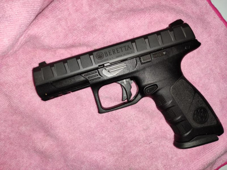 Hola,vendo beretta APX con maletin y 2 cargadores muy poco uso. 615401190 whas
400€ 00