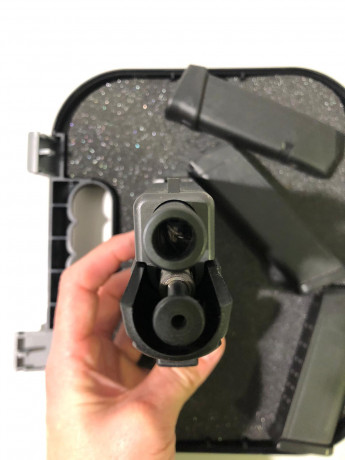 Se vende glock 19 gen 4 por falta de uso, muy pocos tiros, en perfecto estado, disparador a 2kg, 3 cargadores, 01