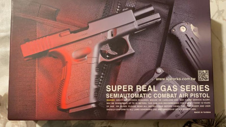 Vendo réplica exacta glock 23 para airsoft de la marca kjworks, está sin usar.
El precio 45€ + gastos 02