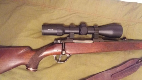 Buenas tardes:
Vendo rifle de cerrojo BRNO ZKK600 en calibre 270.
El rifle se acompaña con visor Avistar 01