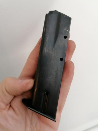 Vendo cargador pistola NORINCO 9pb modelo nz75 00