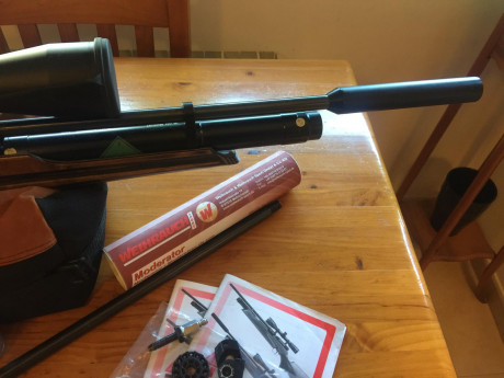 Carabina hw100 en perfecto estado, dos cañones uno corto y otro largo, silenciador weihrauch,visor Bsa 11