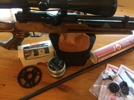 Carabina hw100 en perfecto estado, dos cañones uno corto y otro largo, silenciador weihrauch,visor Bsa 31