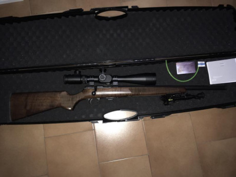 Vendo material para MiniF:
Carabina Cz457 Varmint nueva en garantia, factura compra Diciembre 2019, cañon 02