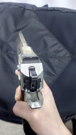 Vendo Desert Eagle 357 Magnum IMI, con dos cargadores, dos fundas de cuero (Cabrero y Magnum Research) 81