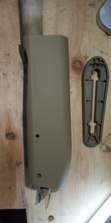 He pintado la caja de mi escopeta con hidroimpresion y el resultado es cojonudo.
 IMG_20200126_114135.jpg 11