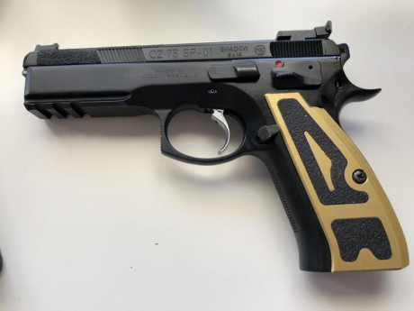 Buenas, vendo cz sp-01 shadow modificada para tirar en standar. La pistola tiene cuatro años y 5.000 disparos 12