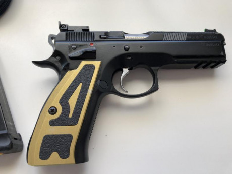 Buenas, vendo cz sp-01 shadow modificada para tirar en standar. La pistola tiene cuatro años y 5.000 disparos 11