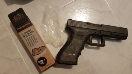 Pongo a la venta accesorios que tenía por ahí de la Glock 17


Funda Uncle Mike, solo el vaso, era de 10