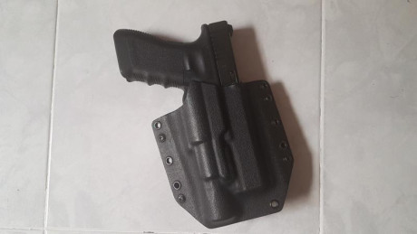 Pongo a la venta accesorios que tenía por ahí de la Glock 17


Funda Uncle Mike, solo el vaso, era de 21