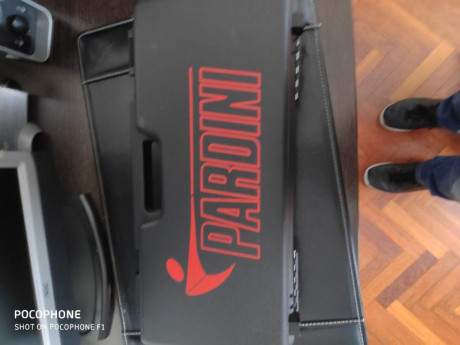 Vendo Pardini sp 22.
Estado impecable, como nueva. Apenas unos 300 disparos.
Maletín original con accesorios. 10