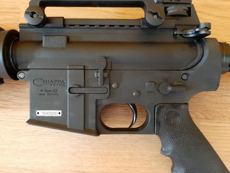 Vendo carabina Chiappa Mfour 22 lr., inpecable estado, incluye: 
-2 guardamanos (original y rail táctico).
-3 00