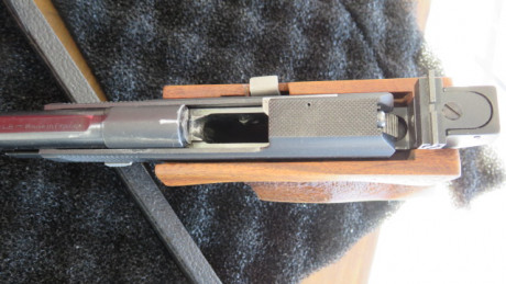 ]Vendo mi fantástica pistola UNIQUE DS69 en calibre 22 , que decir de esta arma tan mítica que no se sepa, 11