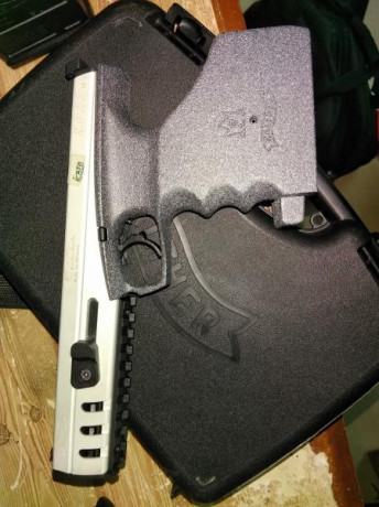 Hola compañeros, vendo este arma de competicion Walther SP22 modelo M3 del calibre 22 l.r.  con 200 disparos, 00