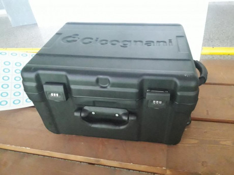 Funciona perfectamente, los interesados les puedo enviar un vídeo por whatsapp de su funcionamiento. También 11