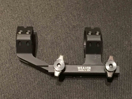 VENDIDA
Impecable, sin uso. Montura Weaver, made in USA -no se trata de un producto chino- con sistema 00