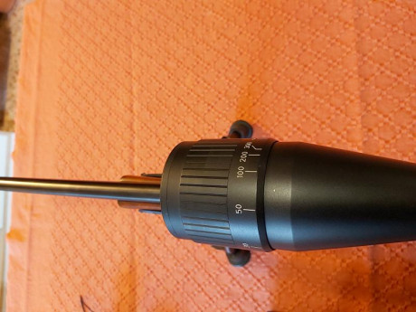 Hola. Por abandono de la afición, vendo esta preciosa carabina del calibre 22lr. 
Incluye visor  y bípode 20