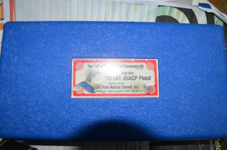 Vendo kit conversión para pistolas tipo 1911A1 de Arthur Ciener del 22lr. con su cargador correspondiente. 10