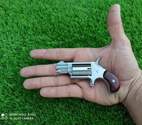 Se vende revolver north american arms calibre 22, muy poco uso. Se encuentra en Málaga . 
 
 Precio: 250 02
