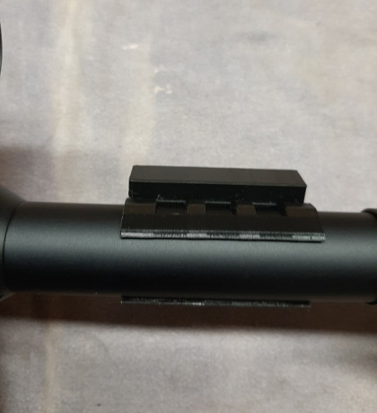 Hola,
Porta balines para Leshiy, sin esponja.
Las fotos hablan por si. 5€ + envio.
 20200217_181316.jpg 00