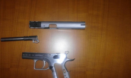 Pistola Tanfoglio Limited, calibre 9 Pb., perfecto estado estetico, mecanico y funcional, cambio por rifle 52