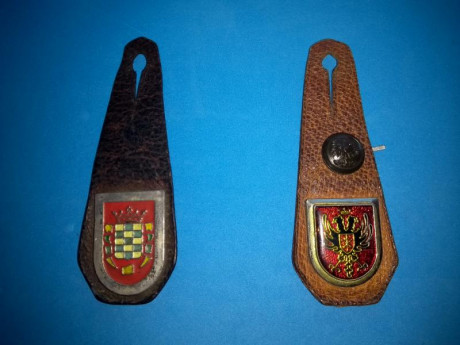 Vendo militaria,insignias...etc del las FFAA españolas. Cualquier duda o foto mas detallada podeis pedirmelo. 02