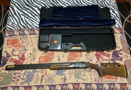 Vendo escopeta Kemen km4 por exceso de armas; se encuentra en un estado excelente, la vendo por haberme 10