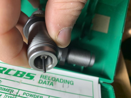 Vendo juego de Dies del calibre 308/307 Winchester.
Juego completo por los dos dies que se ven, yo nunca 01