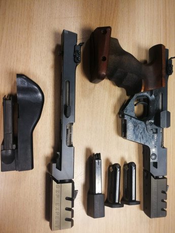 Un saludo al foro gestiono la venta de esta Walther GSP expert con dos calibres 22 y 32 de un compañero 01